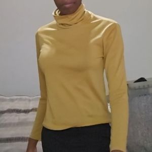 S Mustard Yellow Long sleeve